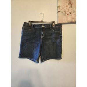 Simply Vera by Vera Wang Size 14 Mid Rise Jean Shorts